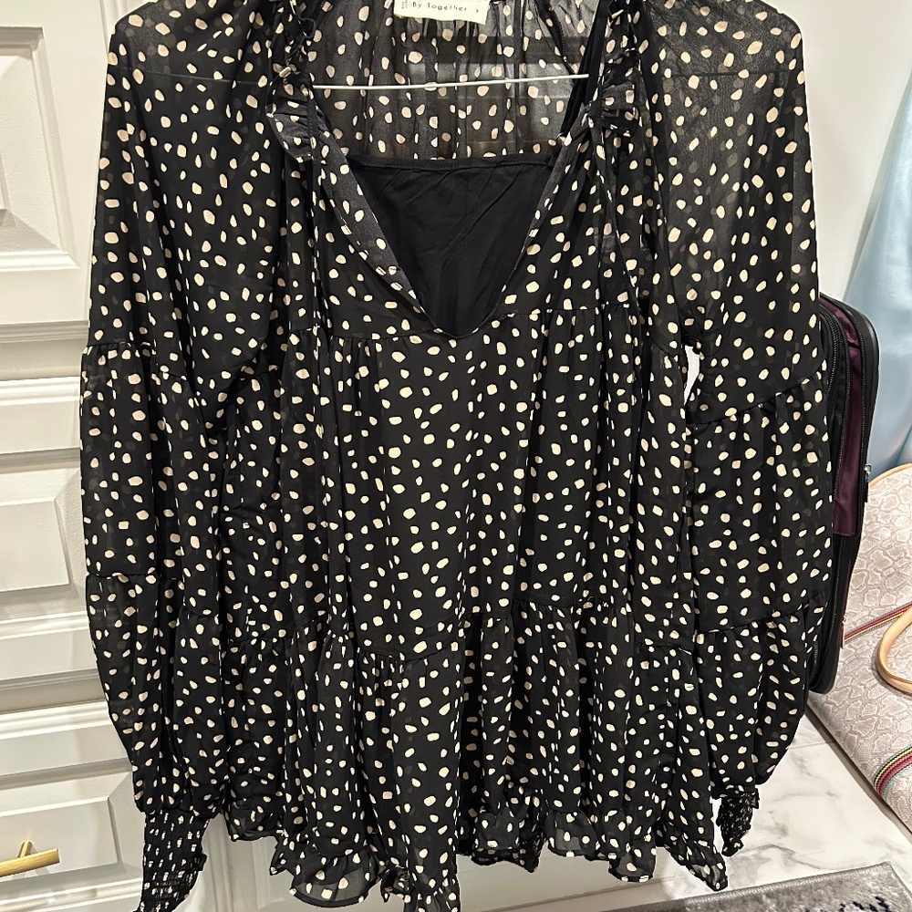 By Together blouse-black